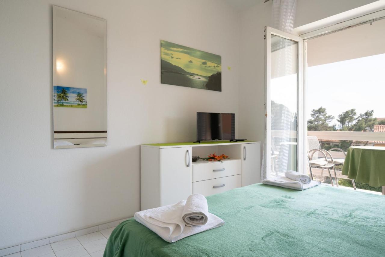 Laidback Apartments Orebic Exterior photo